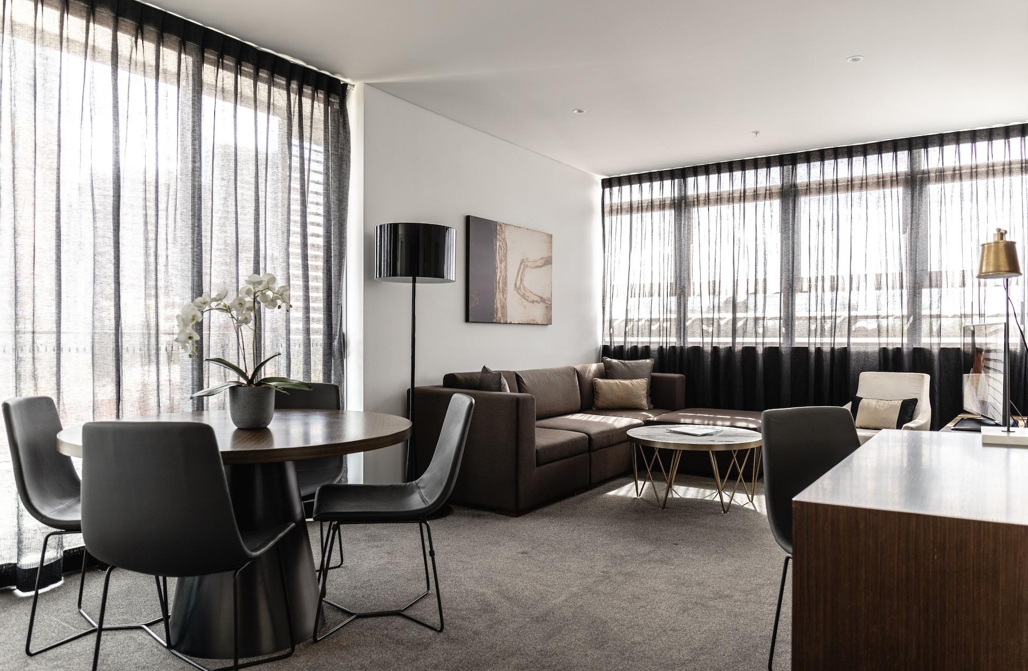 Silkari Suites At Chatswood Сидни Екстериор снимка