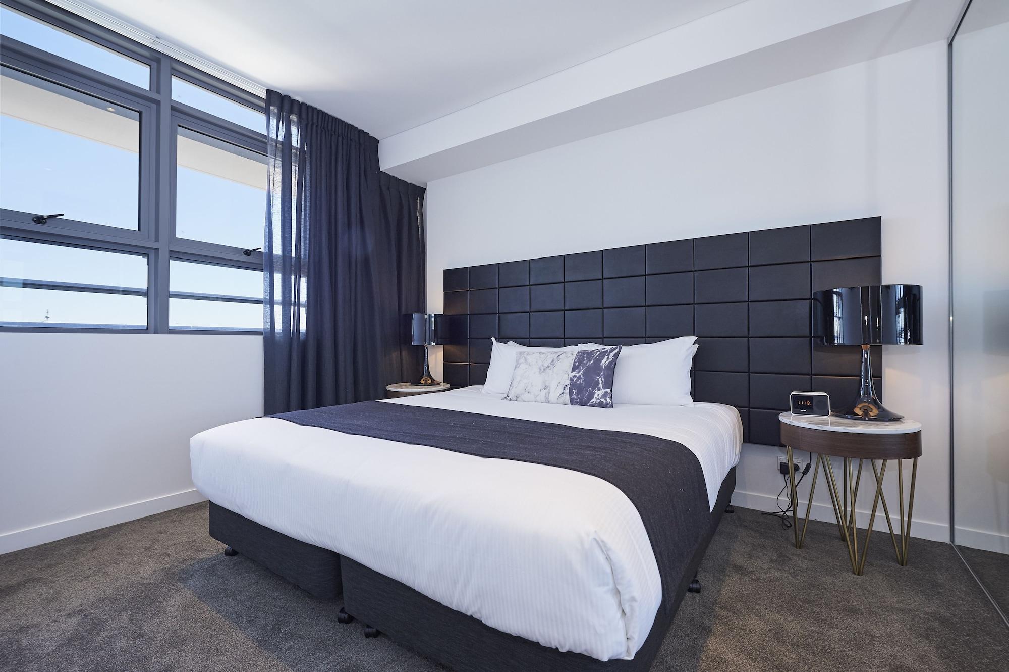Silkari Suites At Chatswood Сидни Екстериор снимка