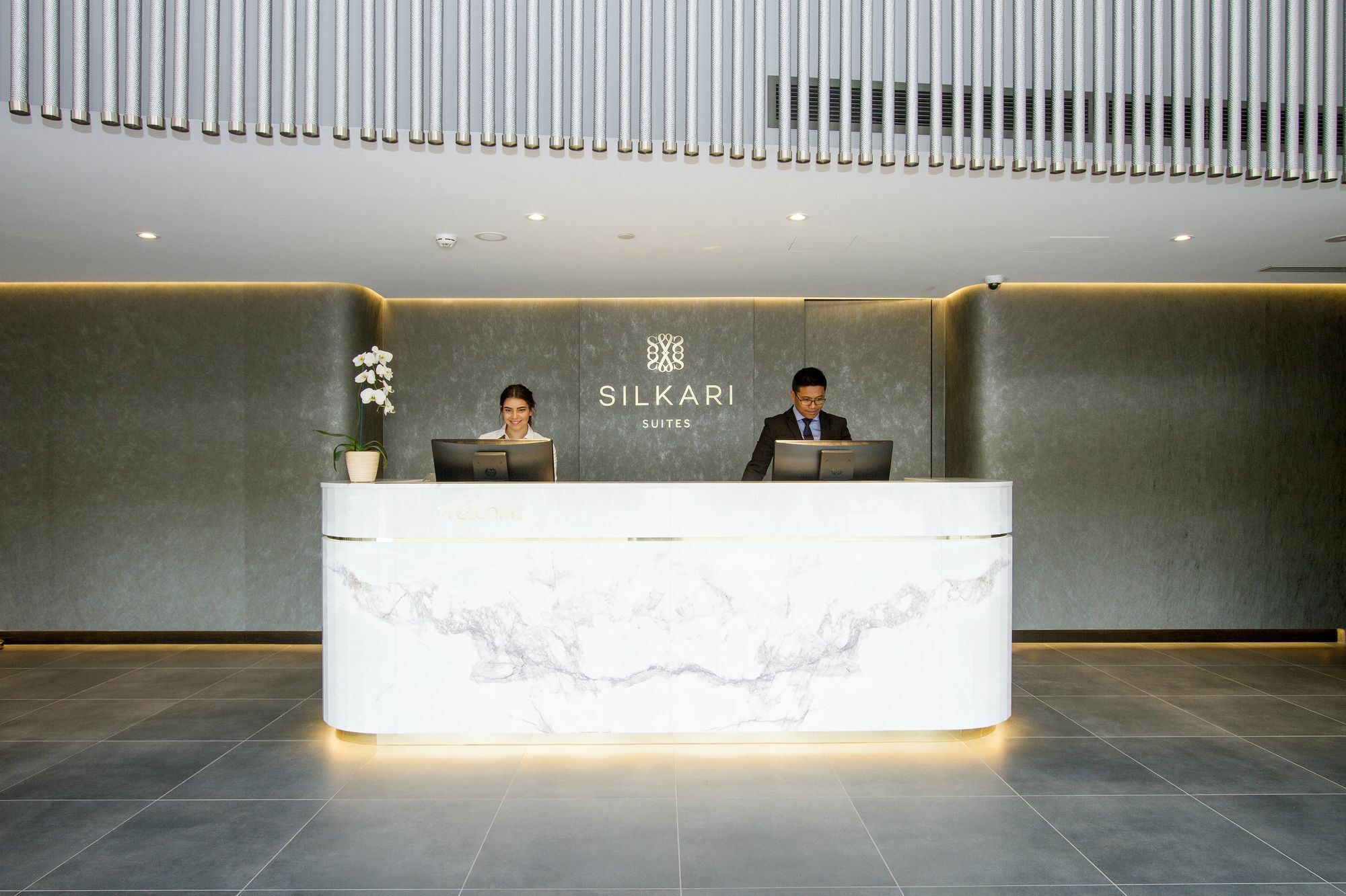 Silkari Suites At Chatswood Сидни Екстериор снимка